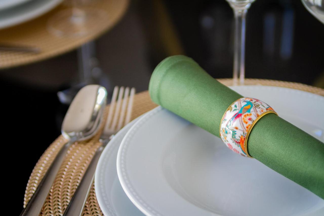 Marbella Banus Suites - Bird Of Paradise Playas Del Duque Banus Suite Apartment Ngoại thất bức ảnh